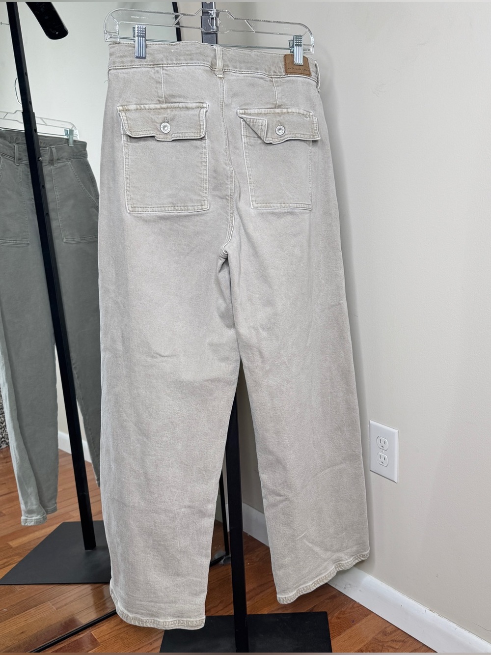 AE American Eagle Super Stretch High Waist Baggy Wide Leg Skater Pant Jeans 10 - Picture 4 of 7